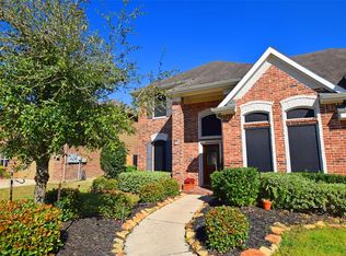 7131 Sunrise Dr, Hitchcock, TX 77563
