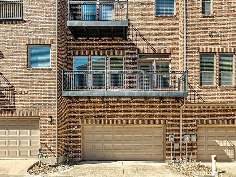 7914 Bishop Rd — Photo 29