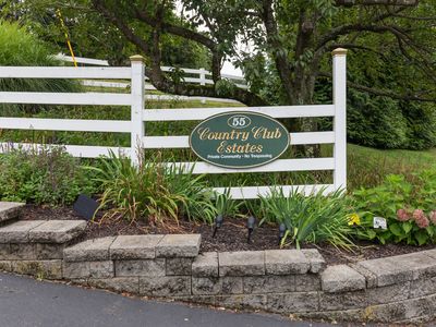 55 Porter Avenue APT 4A, Naugatuck, CT, 06770