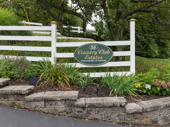 55 Porter Avenue APT 4A, Naugatuck, CT 06770