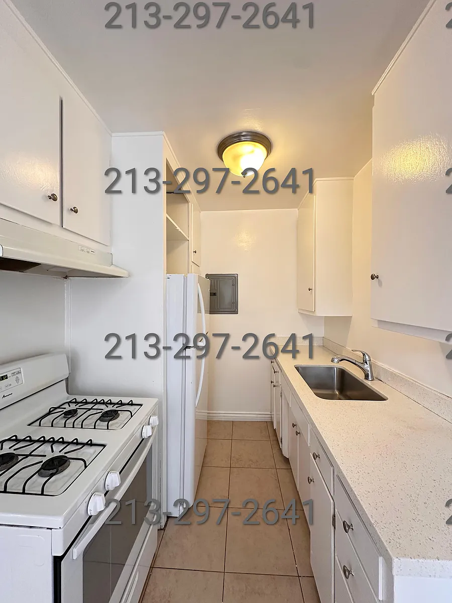 Building Photo - 5343 Virginia Ave #24