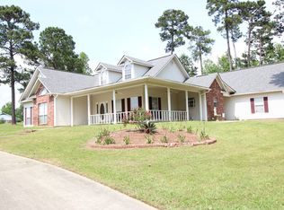 555 Logger Head Ln, Many, LA 71449