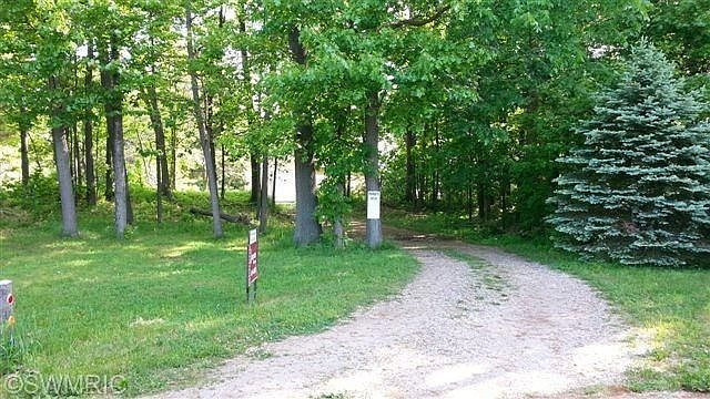 2nd image of 60 Panama Dr