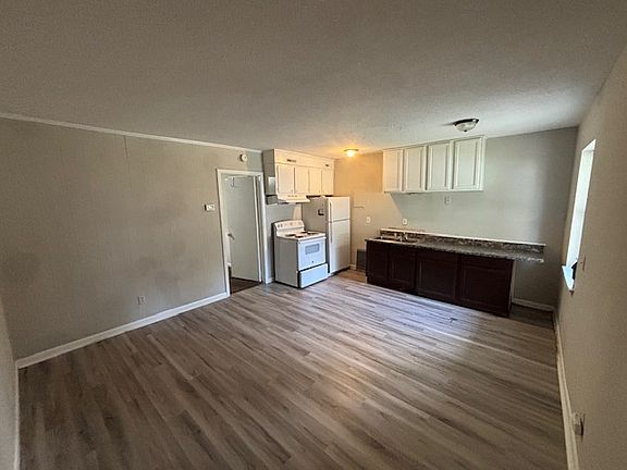 2nd image of 5477 Torgerson Ave #3101