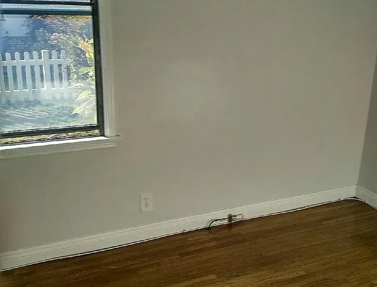 2431 Termino Ave #2431 — Photo 4