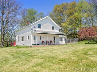 17215 Algoma Ave NE, Cedar Springs, MI 49319