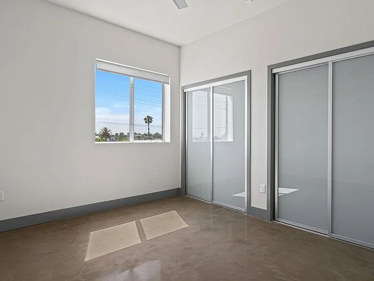 T Lofts Apts — Photo 35