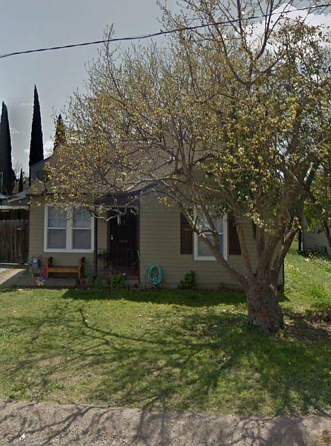 1st image of 1736 E Willow St