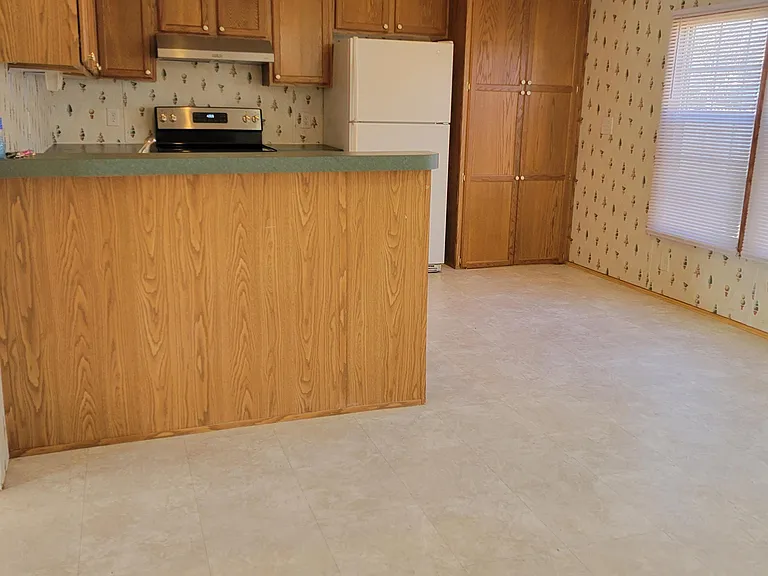 Eat in Kitchen
