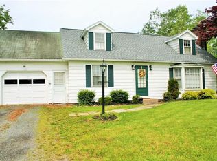 4381 Limeledge Rd, Marcellus, NY 13108