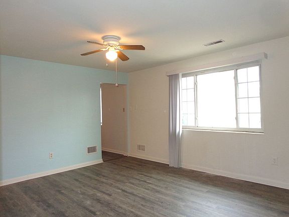2nd image of 2016 E Ocean View Ave APT 3