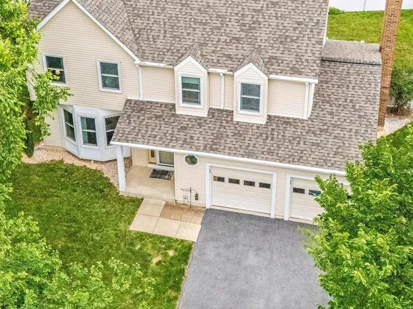 1405 Hunting Horn Ln, Frederick, MD 21703