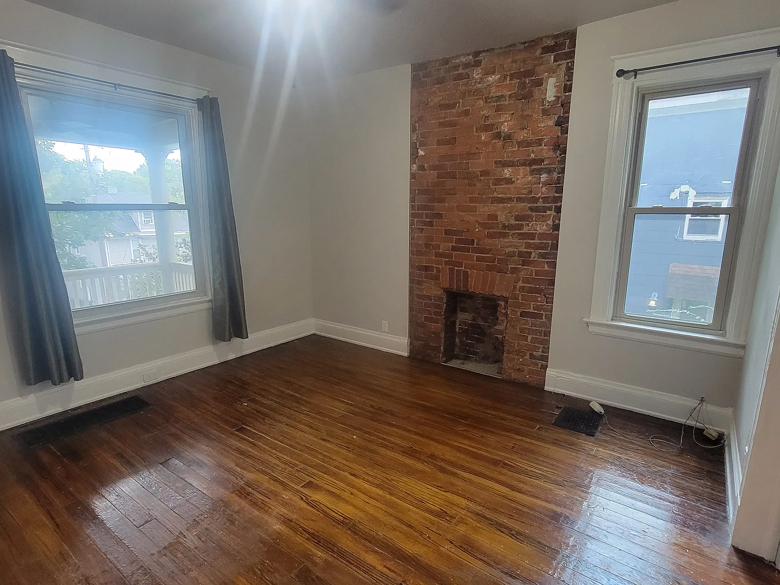 2 bed, 1252 sqft, $2,000 — Photo 4