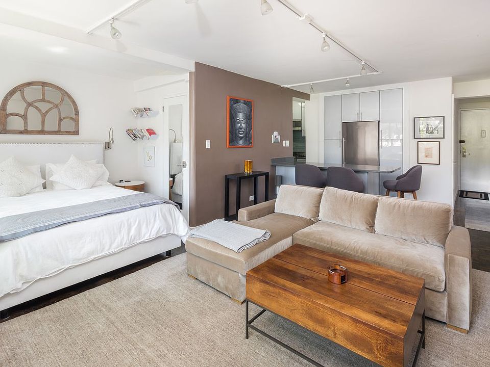 1st image of 240 E 55th St APT 6B
