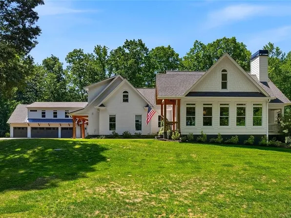 7246 Plantation Ln, Cumming, GA 30028