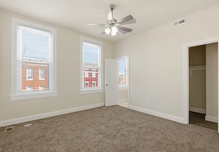 910 N Arlington Ave #2 — Photo 17