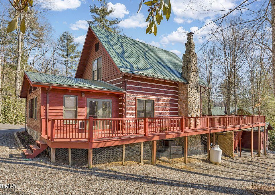 319 Ivy Wood Ln, Mountain City, TN 37683 | MLS #9991816 | Zillow