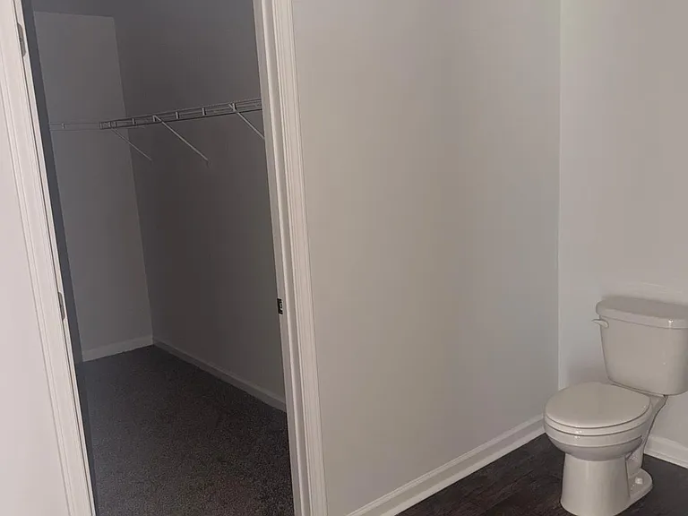 143 Maple Tree Ln — Photo 12