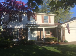 1581 Aberdeen St, Canton, MI 48187