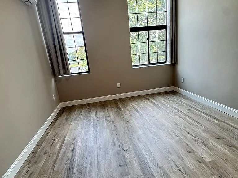 70 Webster St #202 — Photo 3