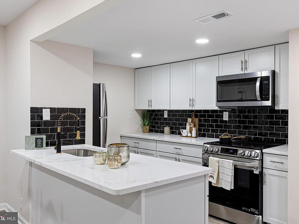 303 Thayer Ct, Newark, DE 19702 | Zillow