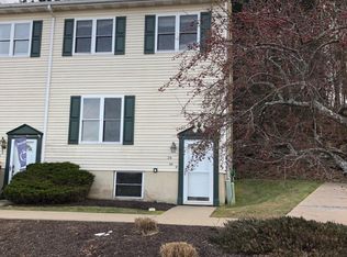 24 Richard Dr, Dallas, PA 18612