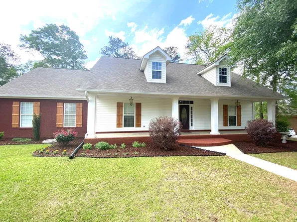 127 Prospect Ridge Rd, Troy, AL 36079