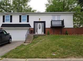 4031 Bradwood Dr, Dayton, OH 45405