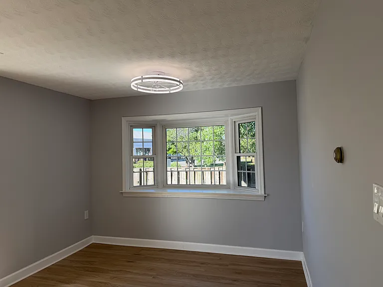 601 Colonial Ave — Photo 13