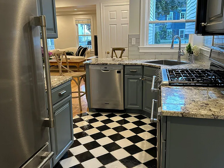 328 High St — Photo 9