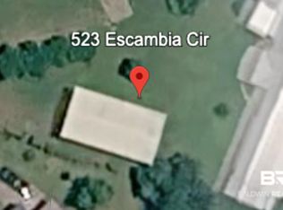 523 Escambia Cir, Lillian, AL 36549