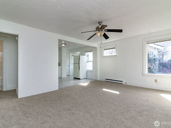 3rd image of 5637 S I Street