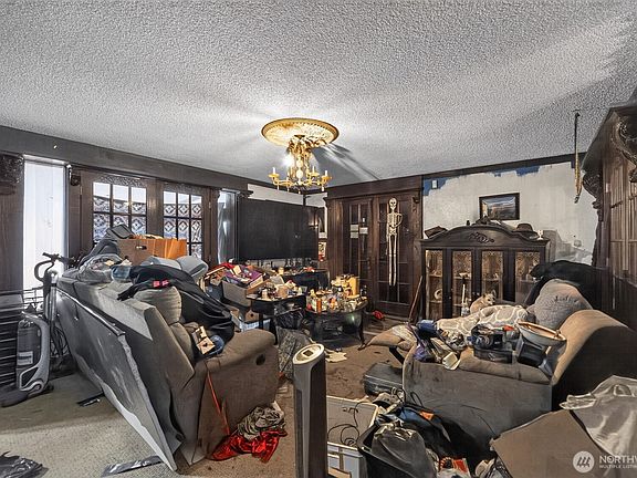 4th image of 2704 395th Street Ct S