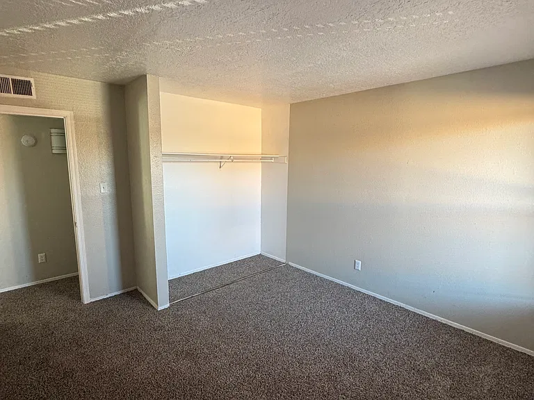 403 Aztec Rd NW #3AR — Photo 7