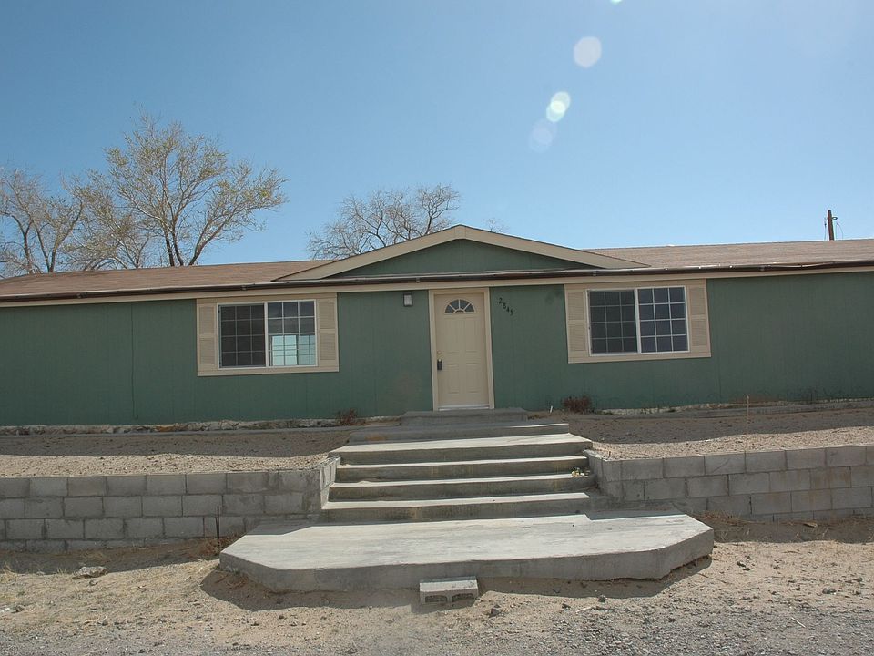 1st image of 2845 E Antelope St