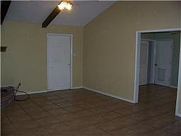 5th image of 22323 Kenchester Dr