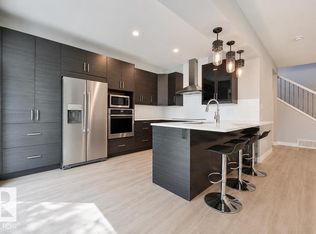 7202 98th St NW, Edmonton, AB T6E0Z1