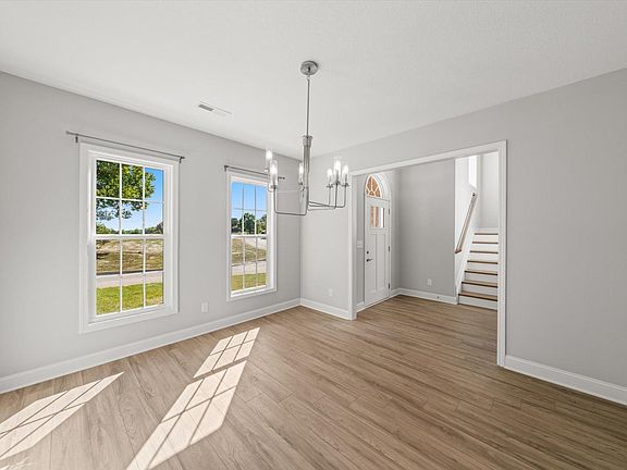 4th image of 1537 Old Andes Rd