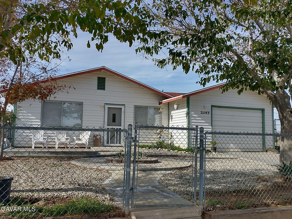 1st image of 21143 Isabella Blvd