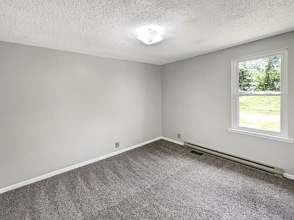 5th image of 6237 Sunnyside Dr