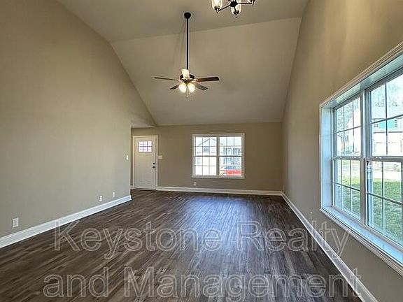 3rd image of 1256 Cardinal Creek Dr