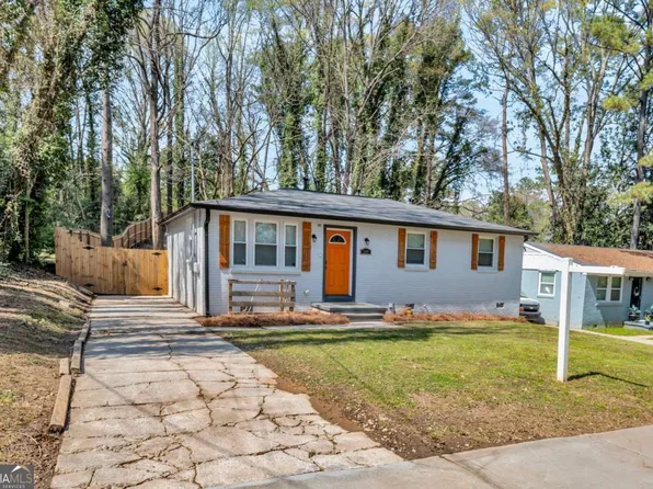 844 Bolton Rd NW, Atlanta, GA 30331