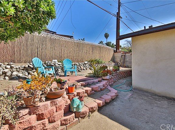 4th image of 1249 Douglass Dr