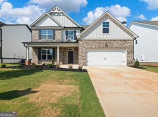 392 Eagles Nest Cir, Auburn, GA 30011
