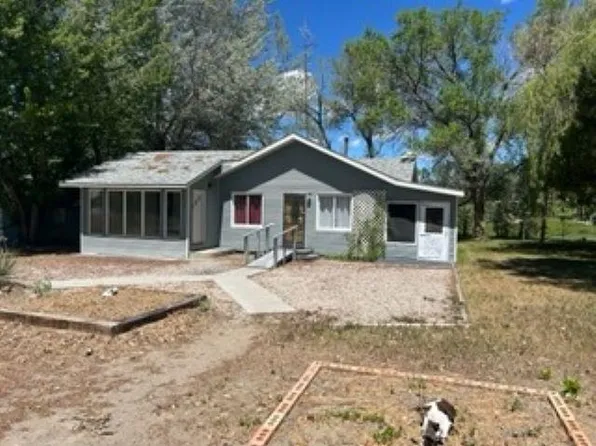 2643 Horseshoe Ln, Greybull, WY 82426