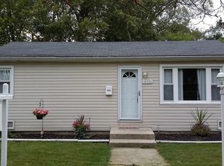 14526 Hamlin Ave, Midlothian, IL 60445