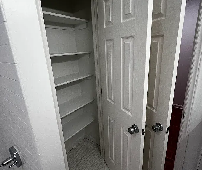 3738 Jamestown Cir — Photo 32