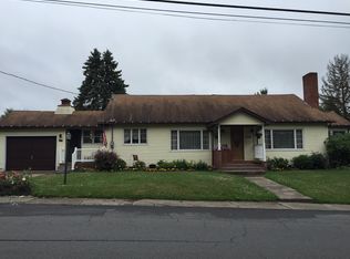 260 South St, Waymart, PA 18472