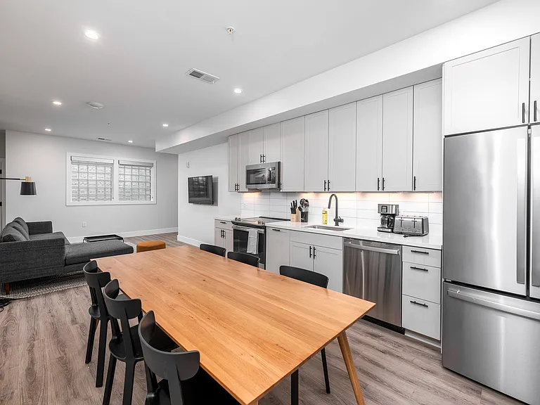 Cypress on Vine Co-Living — Photo 16