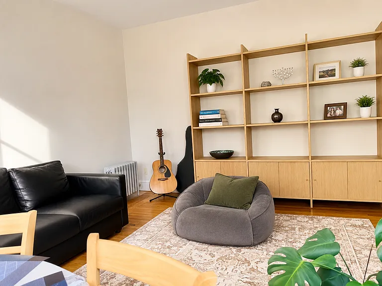 281 Harvard St #31 — Photo 5